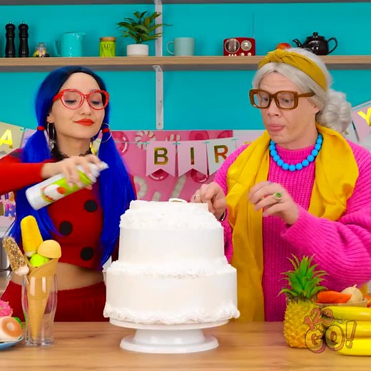 contains: lady bug vs granny cake decoration👍💯🎂🍩 a beautiful story for kids🫠🥰💯 enjoy this top viral story💯🥰✅️ #disney 123go#foryoupage #fyÿyyyyyyyyypシ゚viral #trending #fypシ゚viral