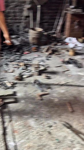 118K views · 1.2K reactions | How Heavy Metal Engine Parts Are Made | Molten Metal Casting Process | Products Making | Facebook