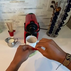 Phone Neck Holder, Cell Phone Mount to Free Your Hands for Smartphone, Go Pro , Stand Clam Clip Live Streaming