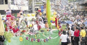 Desbordante celebración de los 119 años de El Progreso