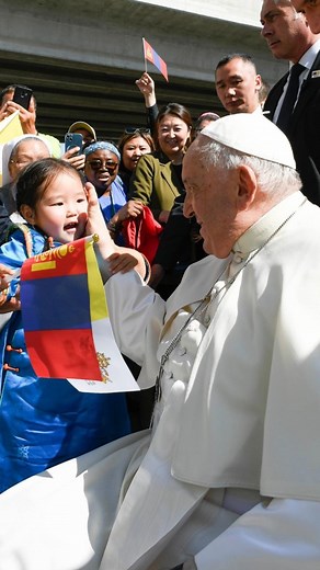 81K views · 741 reactions | Video highlights of Pope Francis’ departure from Mongolia, as he returns to Rome at the end of his 43rd Apostolic Journey abroad. #PopeInMongolia #PopeFrancis | Vatican News | Facebook