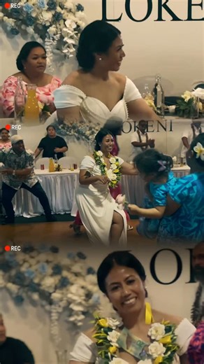 ✨ The beautiful newlywed bride Sasa graces the floor with her heartfelt Siva Samoa, a dance of love, grace, and deep cultural pride. Every movement tells her story — honouring her family, her husband, and her Samoan roots. 💍🇼🇸 This moment will forever be remembered. ❤️ 🎶 The rhythm of the islands. The heartbeat of tradition. Livestream | @lopstream Photographer | @kirimarstersphoto Wedding dress | @bridalbrilliance Cake | @sweetbitesnz Hair | @hairfixmels #SivaSamoa #SamoanBride #SamoanWeddi