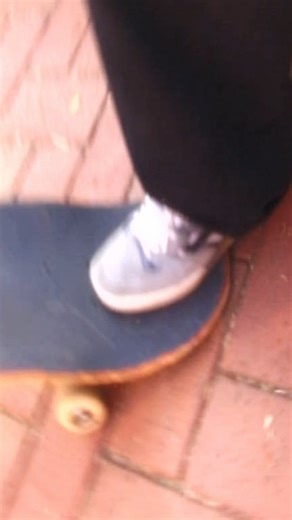 4.7K views · 46 reactions | This is the AVE 2.0. Born from the tireless pursuit of progression - now pushing boundaries in refreshed colourways. Zac Kruyer Clarke Shop now at https://bit.ly/3WMzON6 | Vans | Facebook