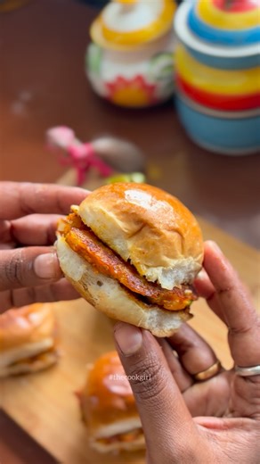 Dana | The Cook Girl | on Instagram: "Mini Burger 🍔🤏🏻 . . . . . #thecookgirl #burger #vegburger #vegpatty #miniburger (Burger, Mini Burger, Veg Burger, veg patty, homemade burger)"