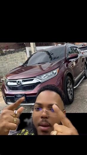 1K views · 43 reactions | Honda CRV 2019 EX La guagua es Clean solo se le cambió el bumper trasero Luces led Cámara de reversa Radar Frenado automático Control cruise Frenos abs Sensor en los retrovisores Sunroof Interior en leader Aciento eléctrico Calefacción CarPlay Tintado Precio $1,695,000 Ubicados en Santo Domingo este ciudad Juan Bosh Contacto 829-770-3877 809-420-6353 | El DROPE | Facebook