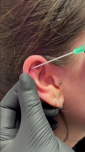The most popular ear piercing | Helix piercing #piercing #earpiercing #helixpiercing