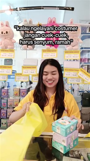 iya nih udh senyum dengan seramah-ramahnya☺️🤭🫠 #fyp#viral#kontenhiburan#mimohouse#viraltiktok