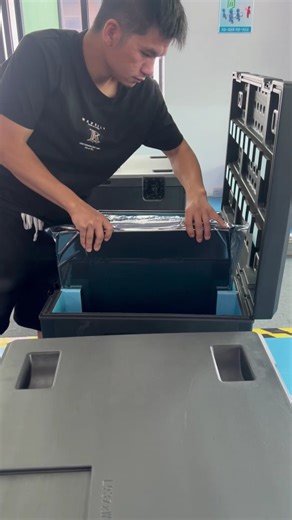 Maxtop LED Display on Instagram: "AC-50 Type D rental LED display vacuum packaging shipping process. ✅Flat, Curve, Right angle, Cube ✅Thermal Design ✅Precision & Durability ✅HOB/GOB Technology ✅Quick Installation #LEDScreenSupplier #maxtopled"