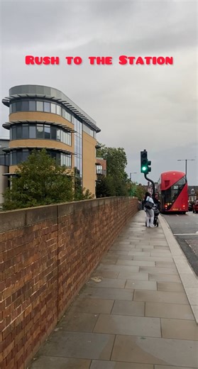 Rush to the Station #twickenhamlife #commuting | Twickenhamians community