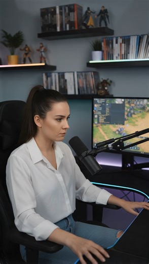 ‎אילון דיגיטל סטודיו‎ on Instagram‎: "AI Visual Master בקורס AI Visual Master – Studio Eylon אני מלמד איך ליצור ויז’ואל מקצועי בעזרת בינה מלאכותית. לא גימיקים. לא ניסויים. תוצרים שאפשר להעלות, לפרסם, ולמכור. מה יוצא לך מזה: • שליטה מלאה ביצירת תמונות וידאו ומוקאפים • נראות ברמה של מותג גדול • חיסכון בזמן ובכסף • יכולת לייצר קמפיינים לבד מיועד למעצבים, יוצרי תוכן, בעלי עסקים ואנשי שיווק שרוצים יתרון אמיתי. להרשמה כאן: https://s-eylon.ravpage.co.il/AIVISUALMASTERSTUDIOEYLON #ai #visualartist #aiar