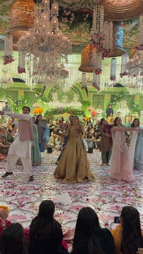 TRP on Instagram: "Mehndi group dance #mehndi #dance #wedding"