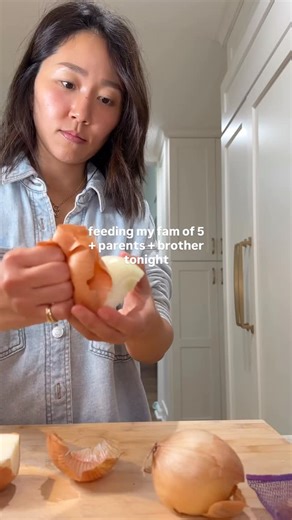 Steph Bae on Instagram: "When a bowl of Galbitang costs $30 but you just fed 8 people for $40! 😮 Galbitang using Costco’s beef back ribs and in the IP is the only way I make my galbitang - so easy + way cheaper to use back ribs! Comment “RECIPE” to get my IP galbitang recipe sent to your DMs and find below my mama’s bok choy kimchi recipe! My mom’s bok choy kimchi recipe: 1. Clean 8 Bok Choy heads by separating each Bok choy stem - clean thoroughly as the bottom of Bok choy stems have lots of d