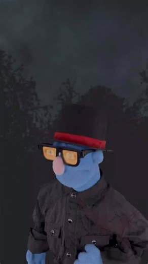 I’m not sure Brando can top his Halloween costume from last year!!! #werewolf #halloweencostumeparty #howl #puppet #puppetry #puppeteer | Who Needs Puppets | Facebook