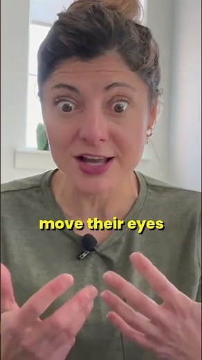 Understanding Eye Movement in Beginner Readers (FLUENT READERS VS STRUGGLING READERS!) #shorts