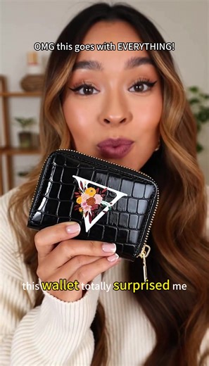 Little wallets that make the cutest stocking stuffers 🎄✨ Grab one for under $15 and personalize it with their initial — the perfect thoughtful gift without breaking the bank! 💖👜 #TikTokShopBlackFriday #BFCM #giftideas #stockingstuffers #Wallet