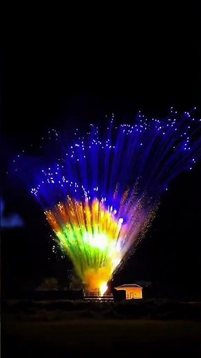 The fireworks in the evening are the most beautiful. #FireworksShow