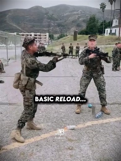 The fastest military reload!🌏