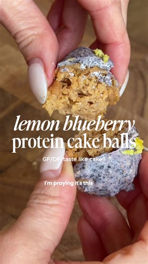 LEMON BLUEBERRY PROTEIN CAKE BALLS🍋🫐🤩 If I ever have one recipe go viral… I’m praying it’s this one 🍋🫐These lemon blueberry protein cake balls taste like lemon pound cake with blueberry frosting but are actually packed with protein. They are proof you really can have your cake and eat it too!! Even my husband — a self-proclaimed lemon hater — loves these, which honestly makes me want to keep this recipe all to myself. Save this one because you’re going to want it on repeat. Lemon Blueberry 