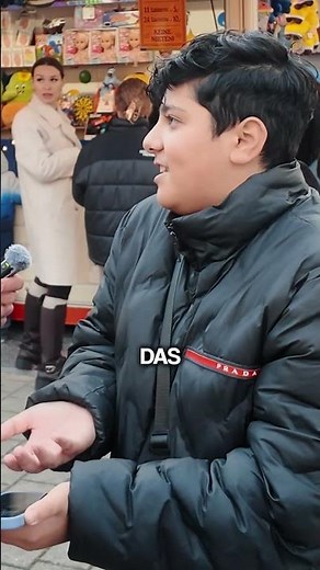 Messe Freiburg 😂🦘 #qrcodehoodie #bequ