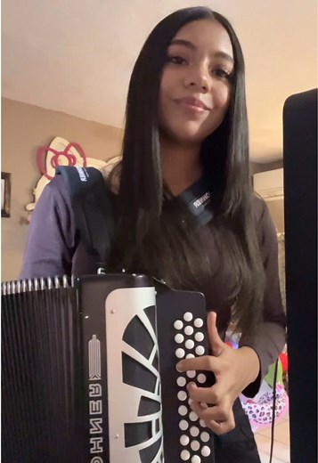 La fea en Acordeón: Edición Especial