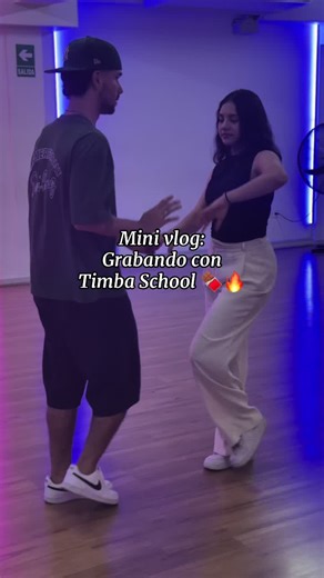 Grabando en Timba School: ¡Baila y Aprende! 🍫🔥