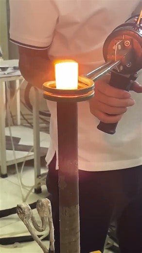 High Frequency Heating System — Handheld Machine with Heat Transfer Coil