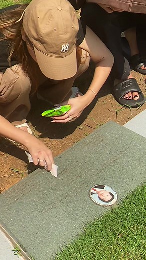 Remembering Opa: A Tribute to Cassandra Lee