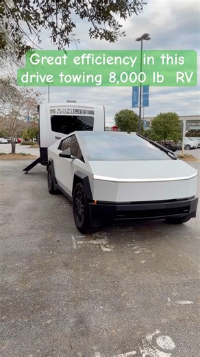 Cybertruck tows 8k lb RV: 710 Wh/mi → ~170 mi range! ⚡💨 #Cybertruck #TeslaTowing