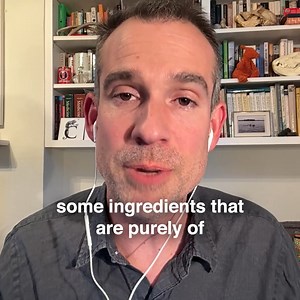 Most people don’t realize there’s a clear scientific system that defines what makes food ultra-processed. In this clip, Dr. Chris van Tulleken breaks down the NOVA classification—and why group 4 foods are fundamentally different. | Mark Hyman, MD