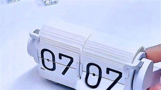 Timess多功能自动翻页钟 电子闹钟 机械时钟 儿童计时器 摆件台钟