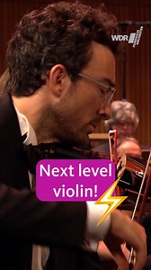 Next level: Electric #violin ⚡#jamesbond We perform "No Time To Die" from the James Bond #soundtrack. Violin: Riccardo Caraceni | WDR Funkhausorchester