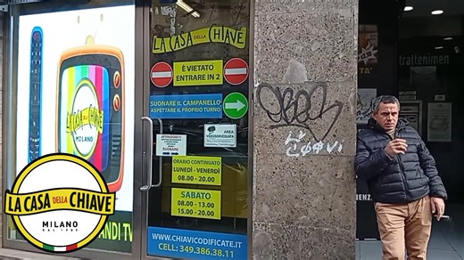 🔑 Centro Autorizzato Duplicazione Chiave Con Immobilizer Opel Mokka Milano | La Casa della Chiave " La chiave con immobilizer dell’Opel Mokka è un elemento essenziale per la sicurezza del veicolo. Non serve solo ad aprire e chiudere l’auto, ma dialoga costantemente con la centralina e con il sistema antifurto. Quando l’immobilizer non riconosce correttamente la chiave, l’auto può non avviarsi oppure presentare comportamenti irregolari. Per questo motivo la duplicazione, copia o rifacimento di u