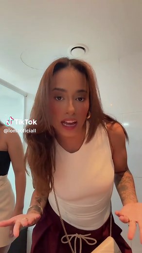 Paloma Santos and Gih Oliveira Erome - Influencer Spotlight