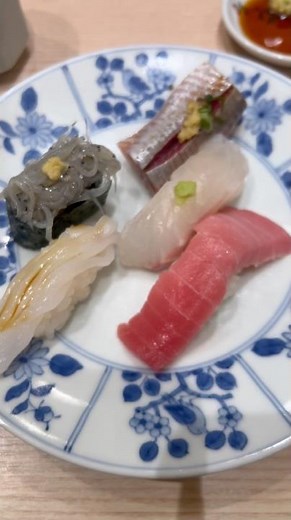 [Food Porn] This shine is the real deal. The master-crafted Gatten Sushi was absolutely incredibl...