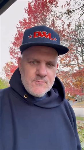 2K views · 204 reactions | Yes Dear, he’s a New Englander all the way! Whether you know him from Yes Dear, Glee, Nickelodeon Guts @therealmikeomalley is back on the East Coast for RI Comic Con! #ricc2025 #ricomiccon #mikeomalley | Rhode Island Comic Con | Facebook