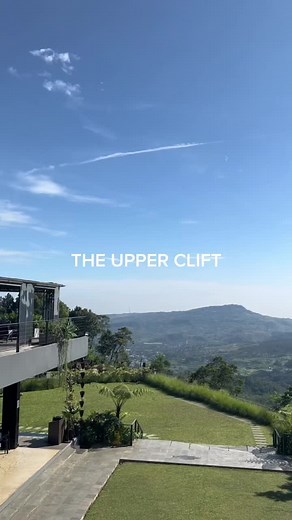 Experience Romance at The Upper Cliff Resort