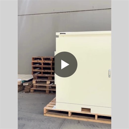 Solar Core 45 is on it s way to Wilcannia, Central NSW ☀️ With reaching temperatures of up to 50 degrees in Wilcannia, 3 x 1500W air-conditioners were installed on the Solar Core 45 for temperature… | Complete Power Partners