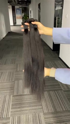 Hi pretty lady 👋🏽 Level up your hair game with our 3 Pack Virgin Remy Yaki Straight Bundle Deal ✨ Three bundles, unbeatable value, and 100% real, chemical-free hair — sleek, strong, and stunning. No tangling. No shedding. Totally dyeable. 🔥 Closure Sale: Get $10 OFF your bundle! | Melanin Hair Boutique