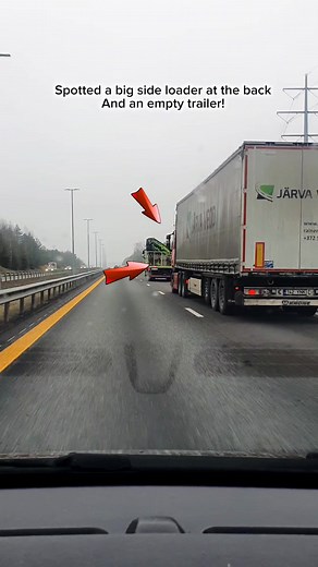 16K views · 26 reactions | The truck trailer has railings in the middle, maybe a special stuff or goods will be loaded #spotted #truckers #trucking #highway #highway #norway #road #autobahn #trailer #trailerdriver #noruega #TrailerTruck #transporte #transportation #Norvegija #driver #driving | Gen Boholana Vlog | Facebook