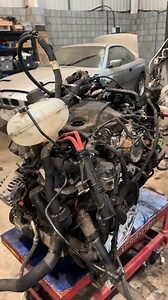 Engine swap on a van 🦾🔧 #engine #engineering #engineswap #enginerebuild #mechanic #mechaniclife #mec | The Car Edition Ltd