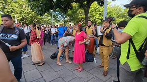 14 reactions | Parte 2 de joselito con vanessa  | Folklor salvadoreño parque libertad 2 | Facebook