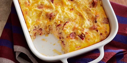 Cheesy Amish Breakfast Casserole