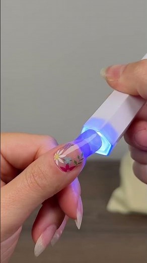 Des ongles fleuris hyper facile à faire 💅