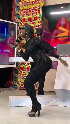 PinJi show avec @pinjitv et la prestation de @Ndakhtelofficielle en direct sur TikTok SSP SÉNÉGAL #tiktoklive #livehighlights #LIVEhighlights #tfm #ssp #fyp #vibes #dakarbuzzsenegal #dakarbuzz #viralvideos #tik_tok_senegal #live #tiktoksen #ndakhteofficiel #pourtoi