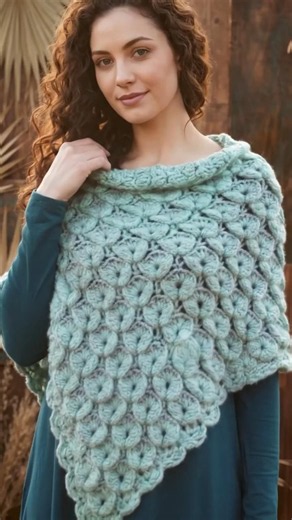 How to crochet a women shawl #crochet #knitting #crochetcrosai #handmade #tutorial #crochetshawl #1