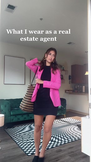 featuring Smallies and Rufus🐶🐈‍⬛ #summer #summervibes #summer2023 #clothing #summeroutfit #summerfashion #realtor #realestate #workclothing #businesswoman #businesscasual