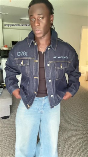 Cropped Jean Jacket Outfit Ideas - Styling a Cropped Denim Jacket