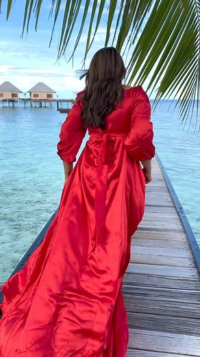 Red tail gown !!! | Thailand haul