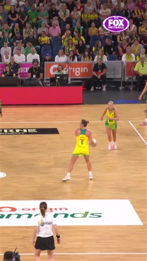The feed, the roll, the Cath Cox analysis 💭 | netball explained