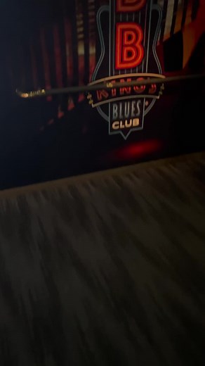 Dance the night away to the best band on the seven seas at B.B. King’s Blues Club! | Holland America Line